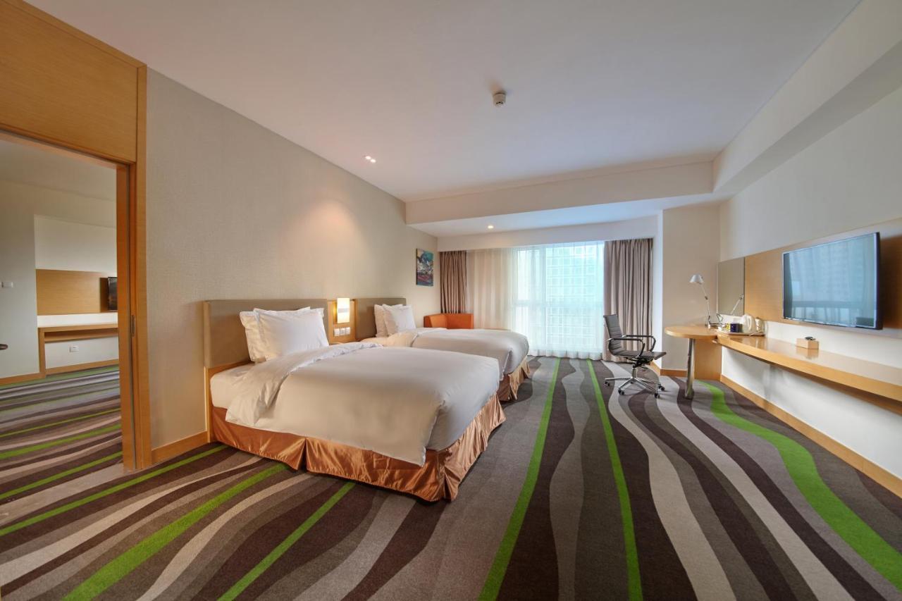 Holiday Inn Express Tangshan Downtown By Ihg מראה חיצוני תמונה