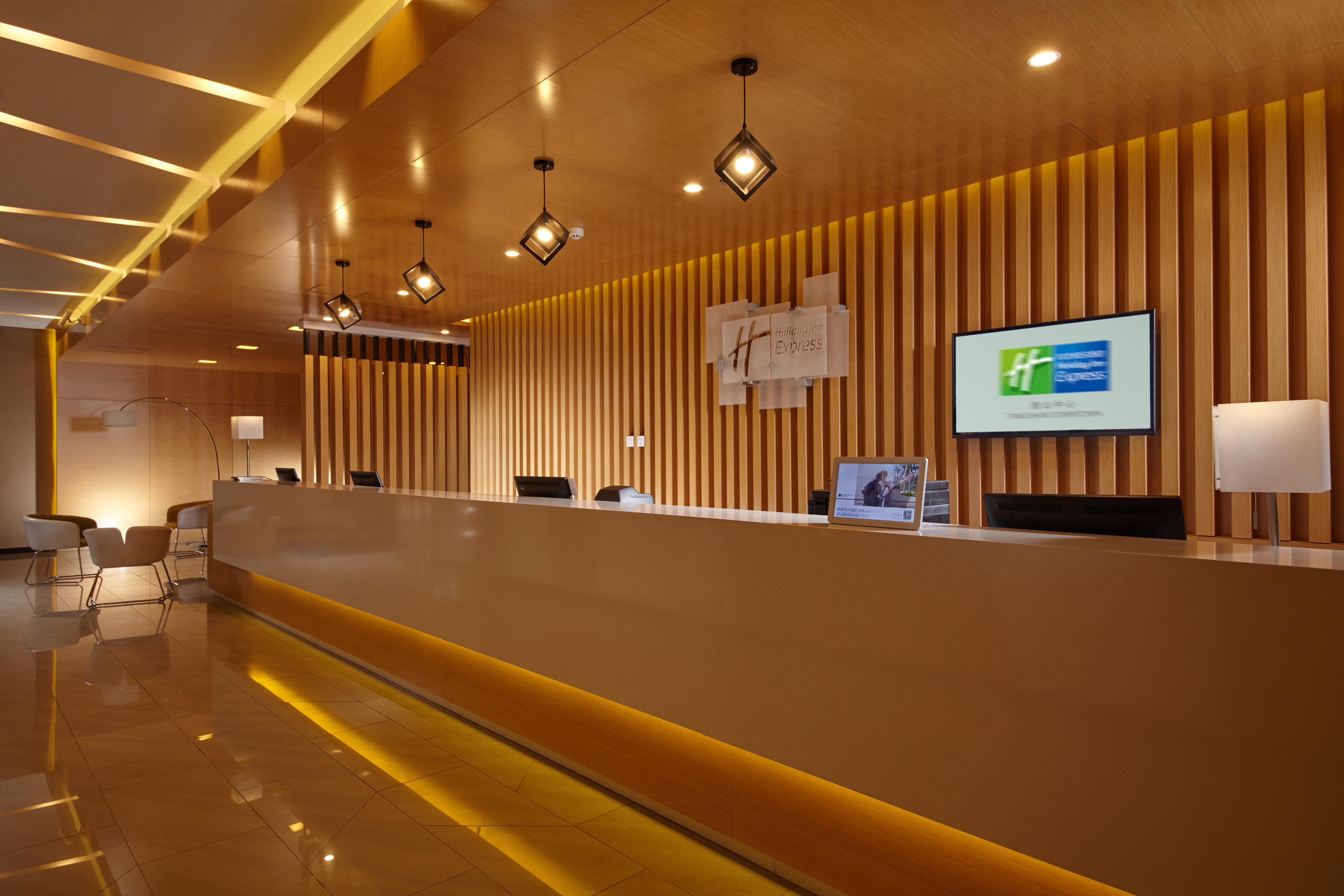 Holiday Inn Express Tangshan Downtown By Ihg מראה חיצוני תמונה